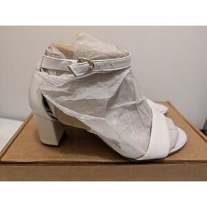 Naturalizer Women Shoes 8W Vera‎ Block Heel Sandals Ankle Strap Contour Tech